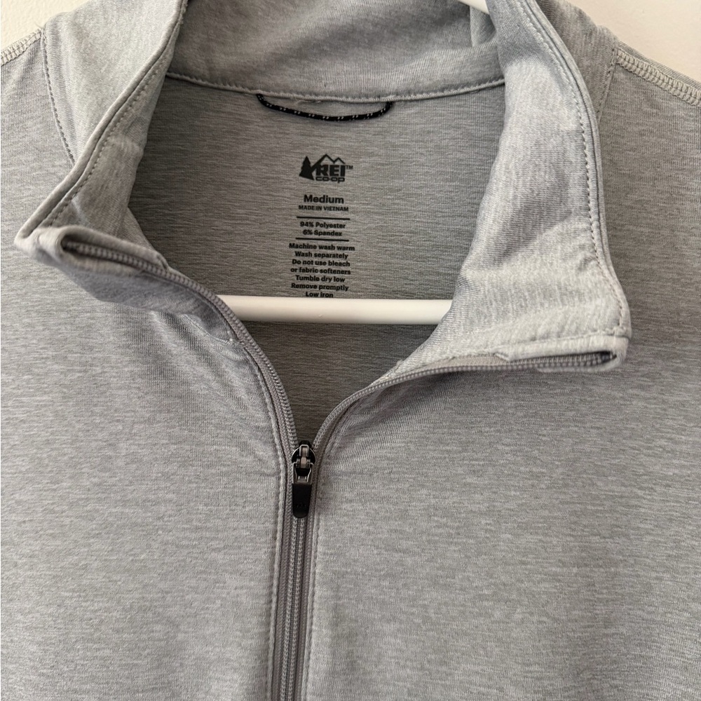 REI Co-op Lightweight Half-Zip Base Layer Top - Men's Size M - Picture 4 of 4